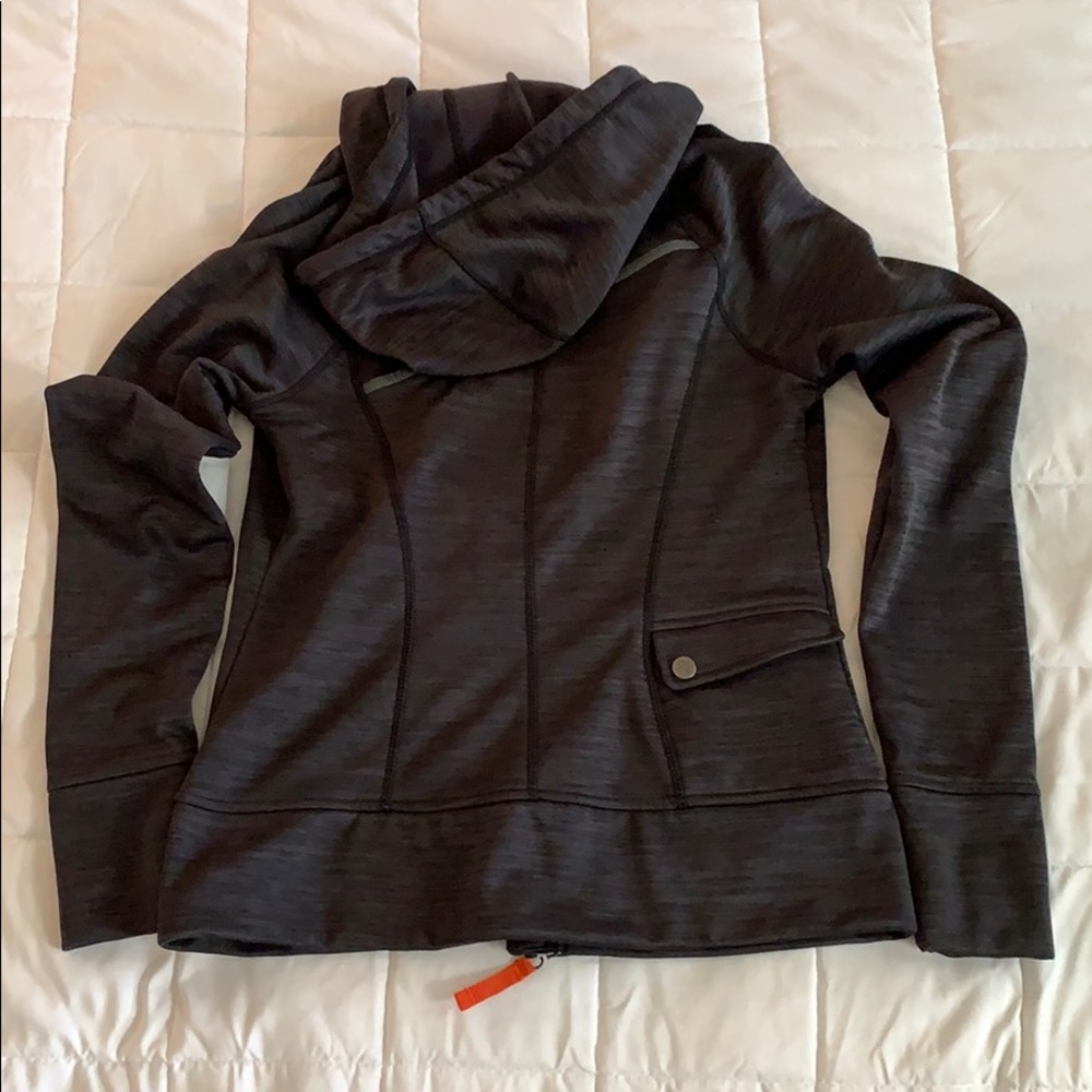 Jacket - Picture 3 of 4